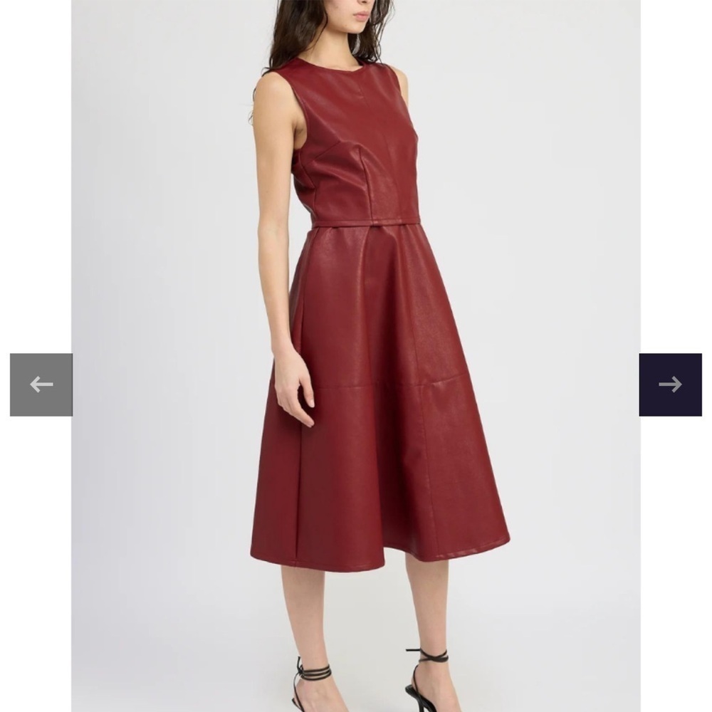 En Saison Campbell Dress - Picture 1 of 3